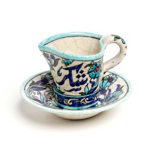 Heart Cup With Round Saucer